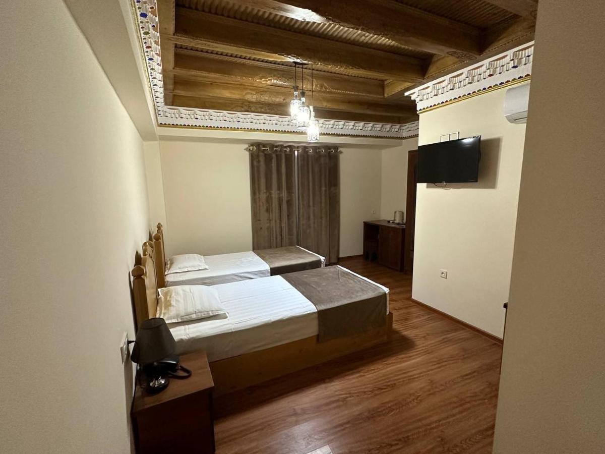 Antique Hotel Imran Bukhara Exterior foto